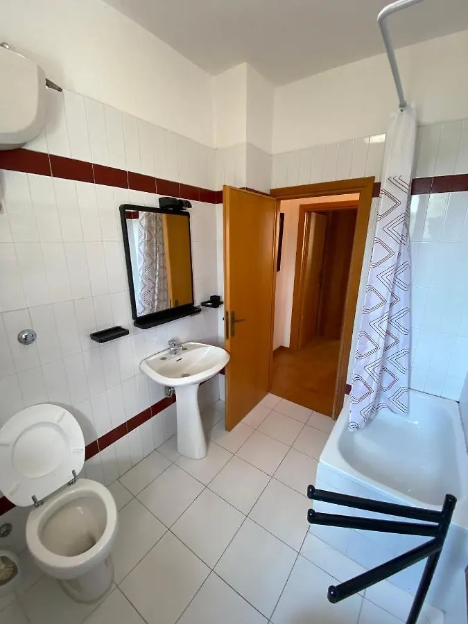 Apartment Appartamento A Castiglioncello Italy
